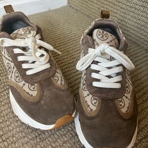 Tory Burch Goodluck Trainers Women’s size 8.5